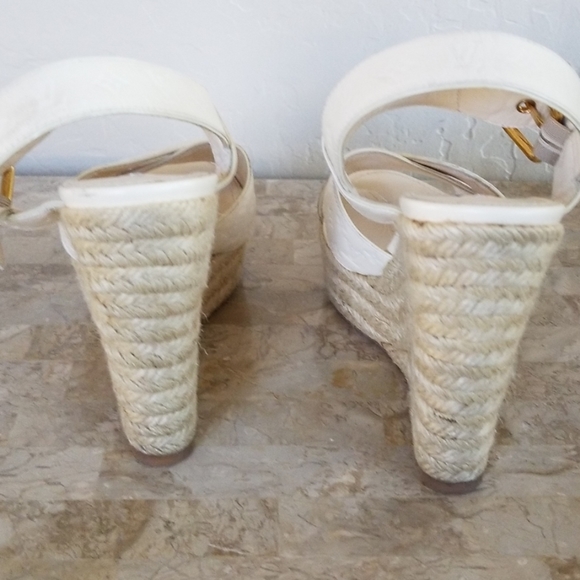 **Host Pick* Authentic Louis Vuitton Cream Monogram Wedges - Picture 5 of 8